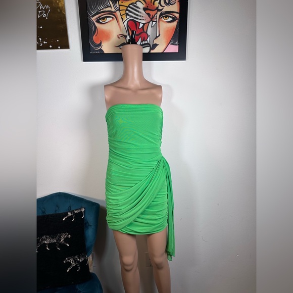 New Amanda Uprichard x REVOLVE Anja Mini Dress green ruched strapless draped - Picture 3 of 7